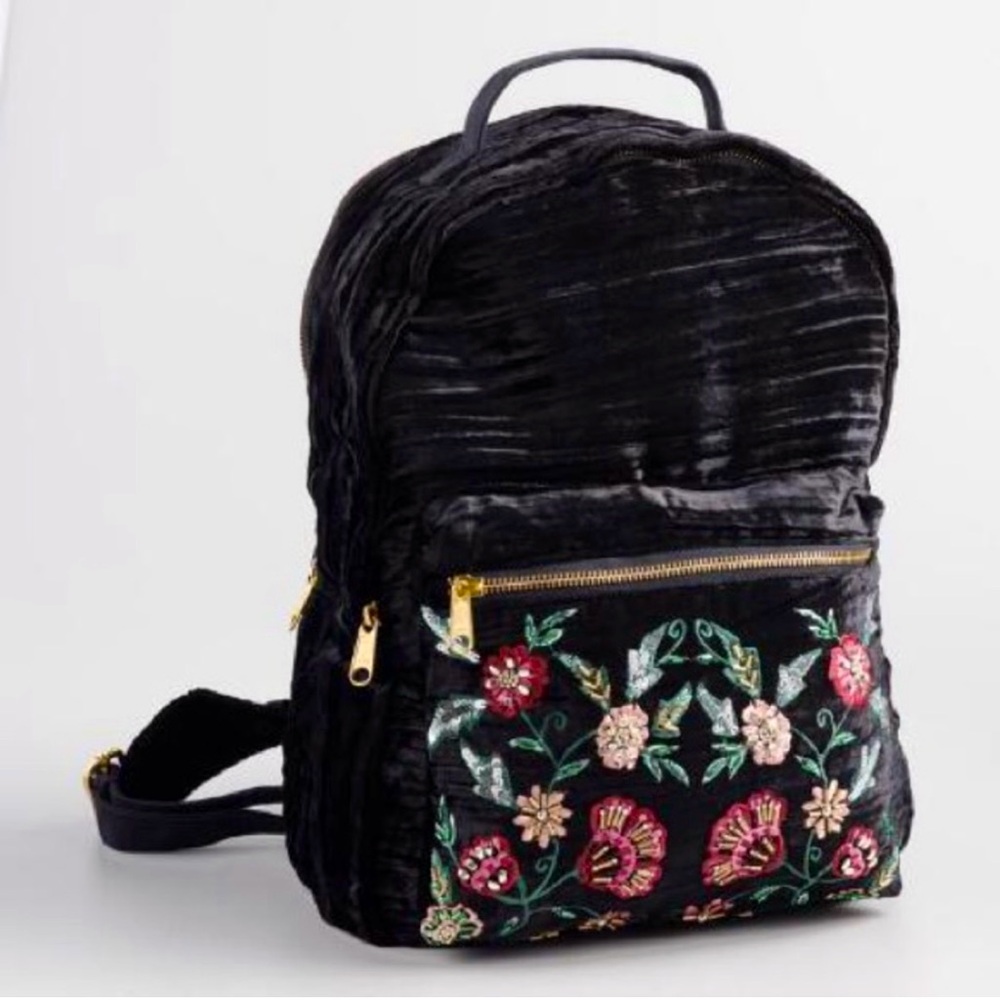 NWOT Velvet Floral Embroidered Backpack